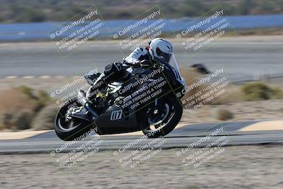 media/Nov-16-2025-Race Pace (Sun) [[8c5fa54630]]/Verified Riders/3-Turn 14 (1045am)/